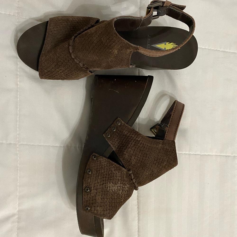 Volatile Wedges